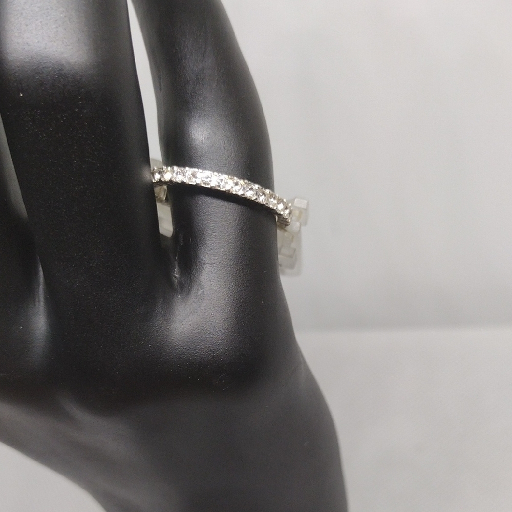 Elegant Silver Color Fashion Ring  Diamond-Like, Size M